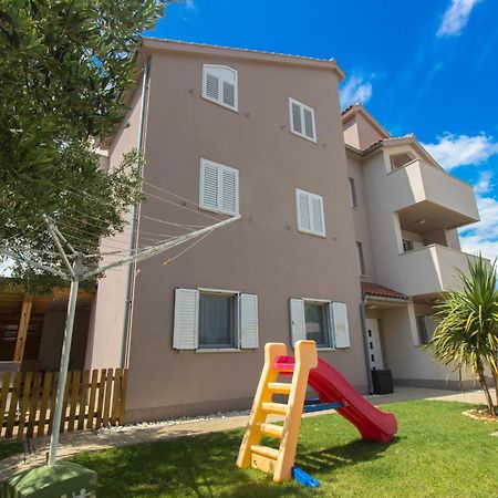 Apartmani Gnjidic Srima Zewnętrze zdjęcie
