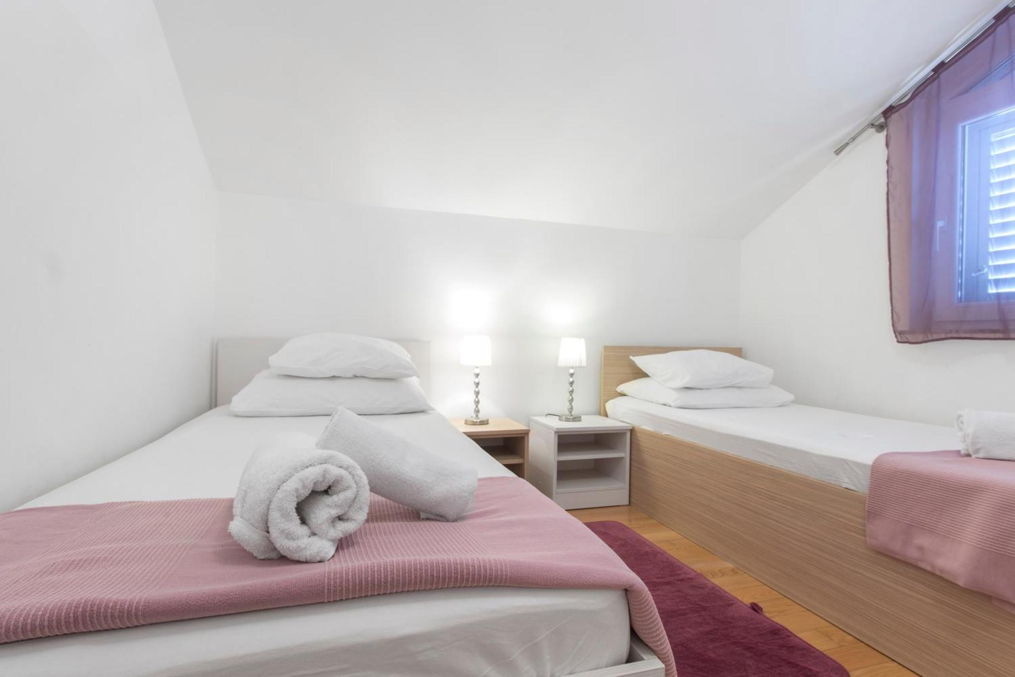 Apartmani Gnjidic Srima Zewnętrze zdjęcie