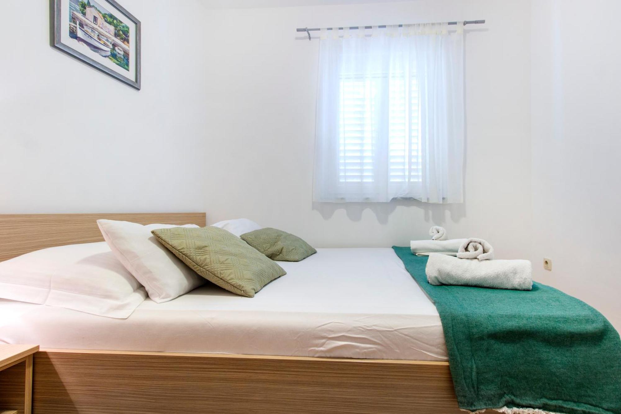 Apartmani Gnjidic Srima Zewnętrze zdjęcie
