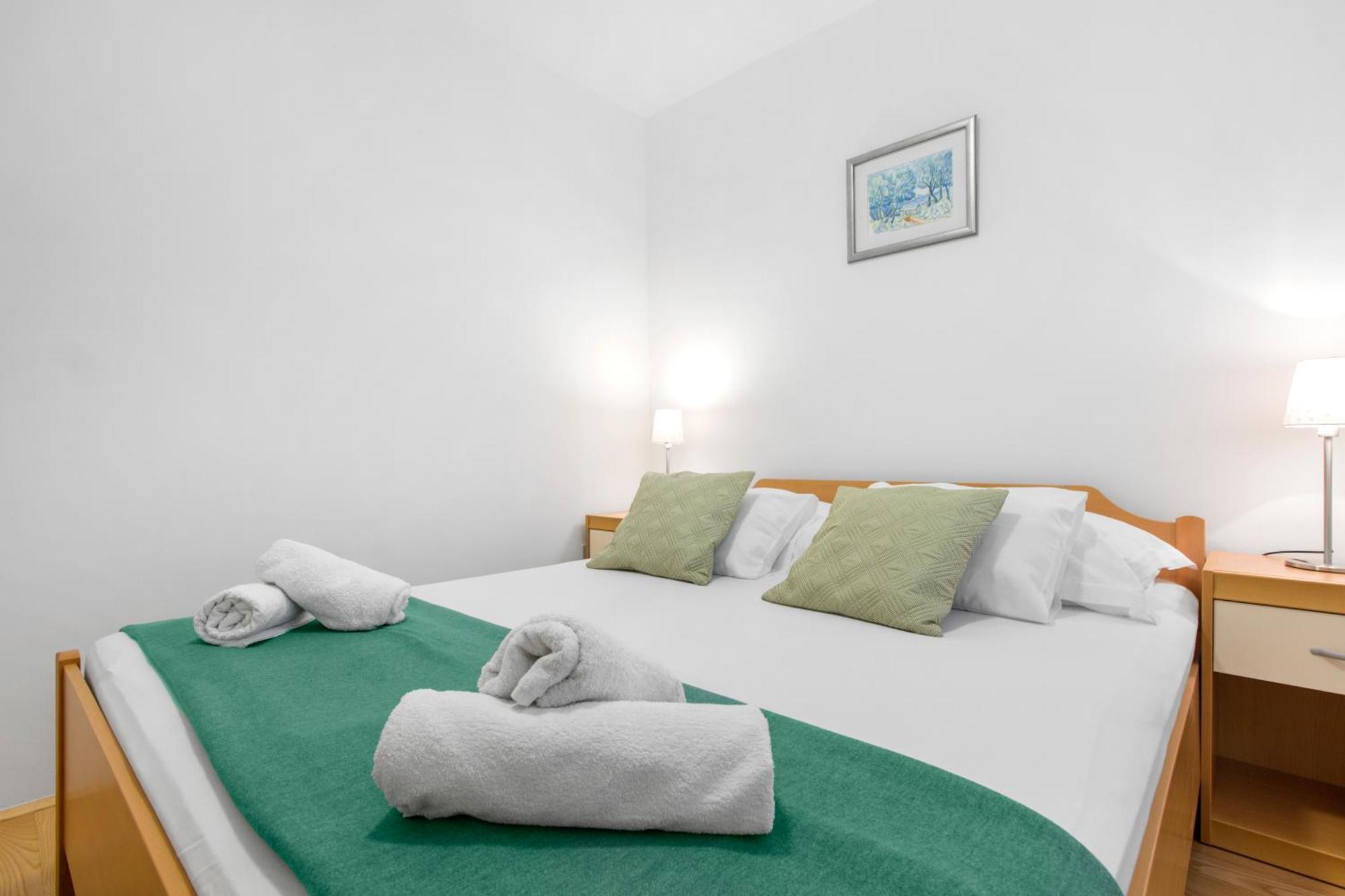 Apartmani Gnjidic Srima Zewnętrze zdjęcie