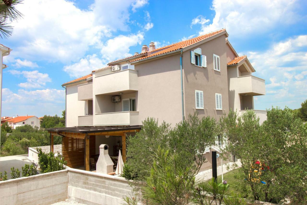 Apartmani Gnjidic Srima Zewnętrze zdjęcie