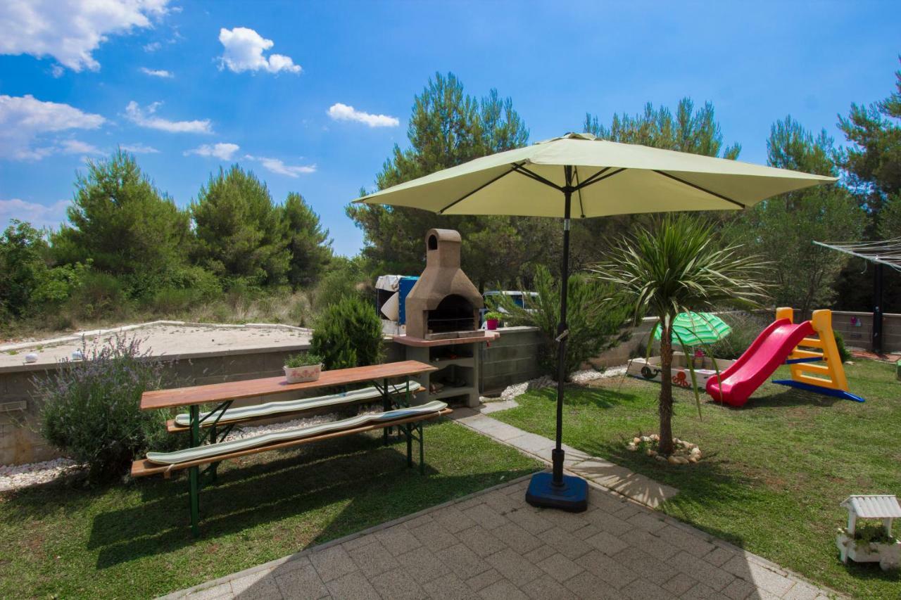 Apartmani Gnjidic Srima Zewnętrze zdjęcie