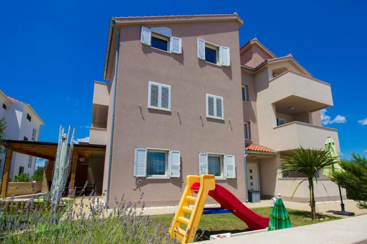 Apartmani Gnjidic Srima Zewnętrze zdjęcie