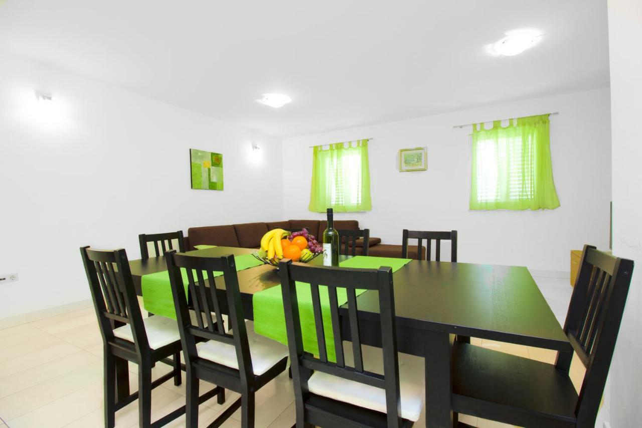 Apartmani Gnjidic Srima Zewnętrze zdjęcie